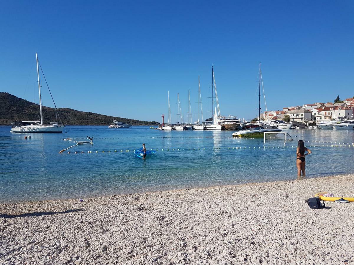 Mali Sjor Daire Primošten Dış mekan fotoğraf