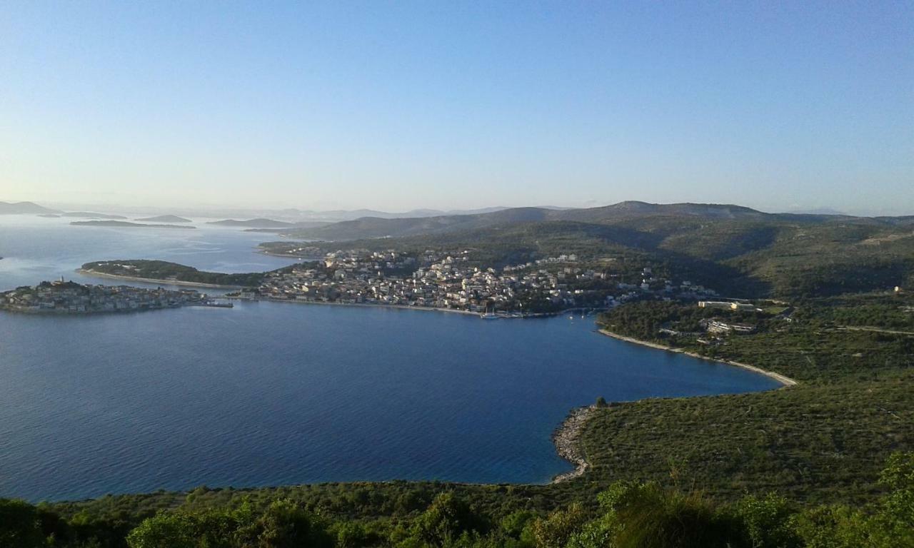 Mali Sjor Daire Primošten Dış mekan fotoğraf